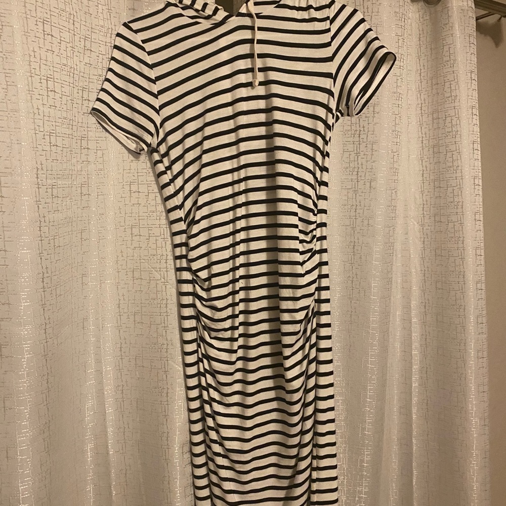 Maternity dress